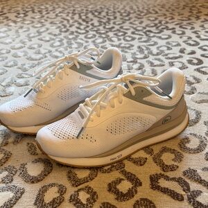 Raesyn Wilcard Walker 2 walking shoes